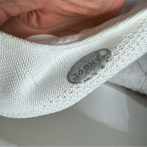 NEW Kangol Kangaroo White Knitting Mesh Vent Air Retro Flat Beret Style 0290 XL - Picture 3 of 9